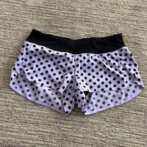 lululemon High Noon Dot Lilac/Black speed shorts *RARE + ICONIC